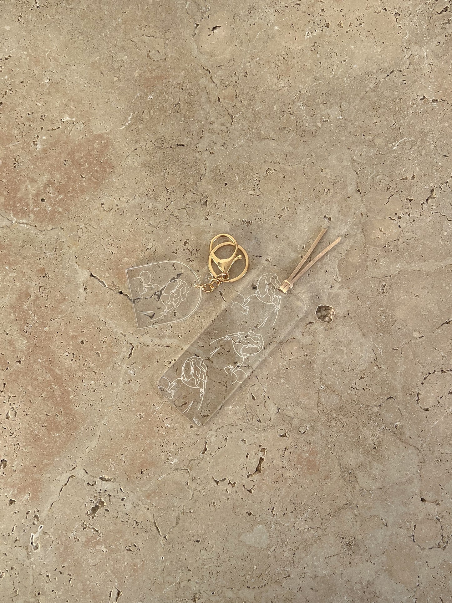 MAMA KEYCHAIN