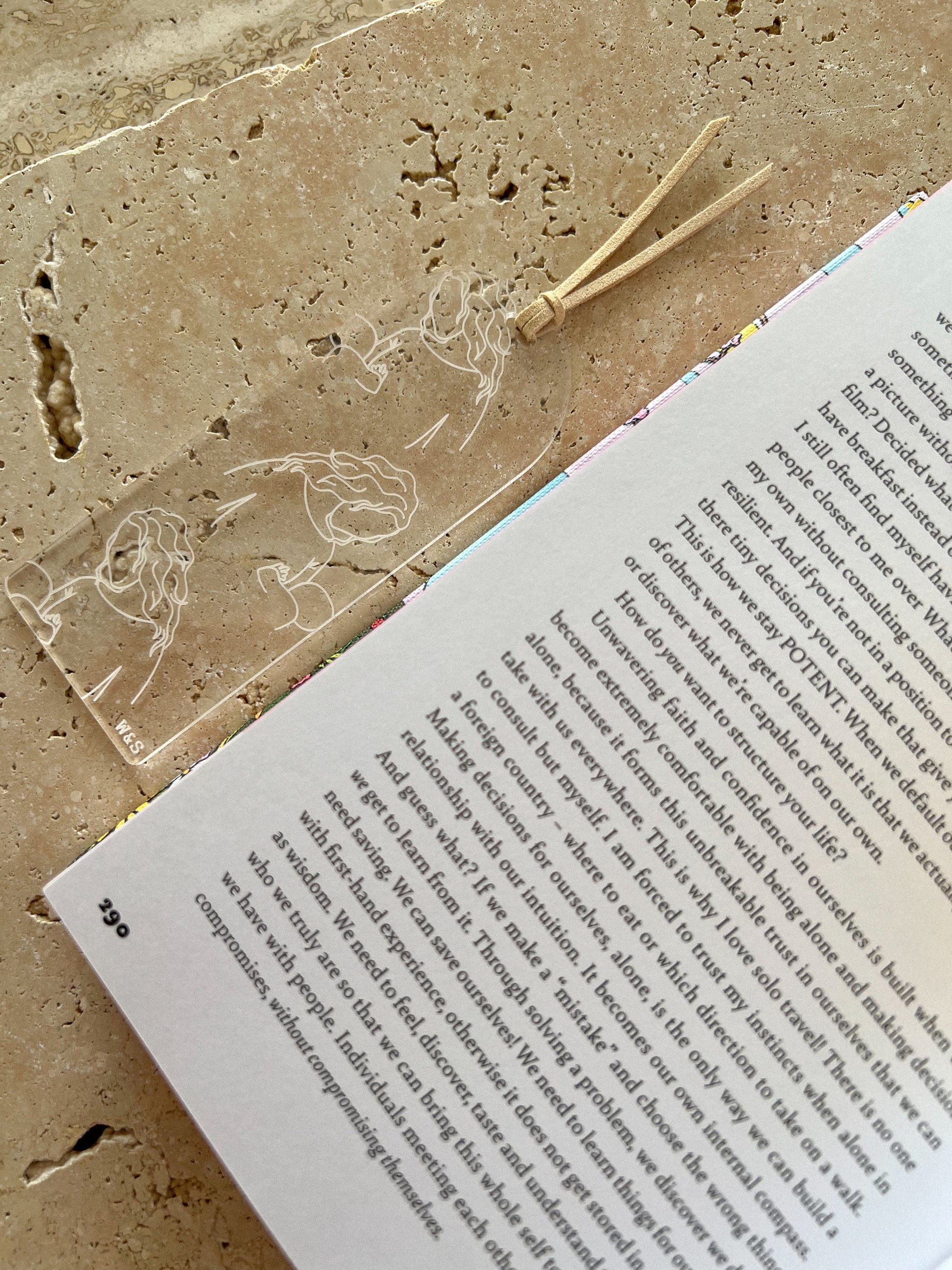 MAMA BOOKMARK WITH BOOK BY WILLOW AND SAGE CO